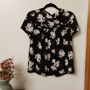 Elle black white floral short sleeve blouse